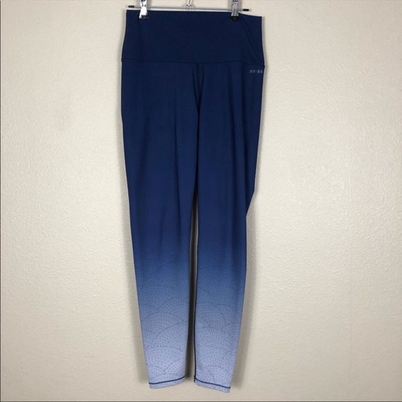 AR-33 Alpha 7/8 High Waist Ocean Fade Leggings - Picture 3 of 8